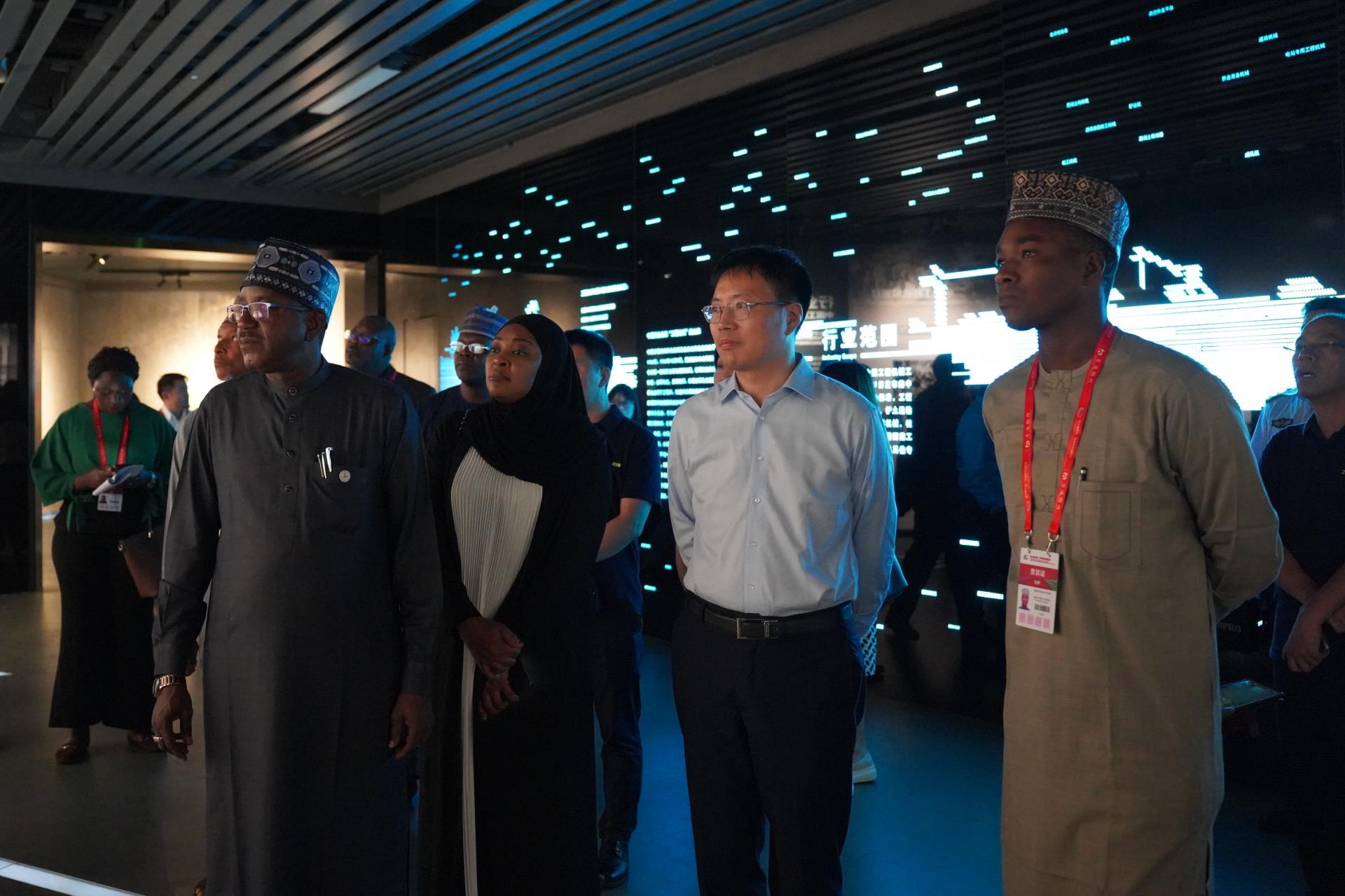 中国·威尼斯8040(股份)有限公司-官方网站